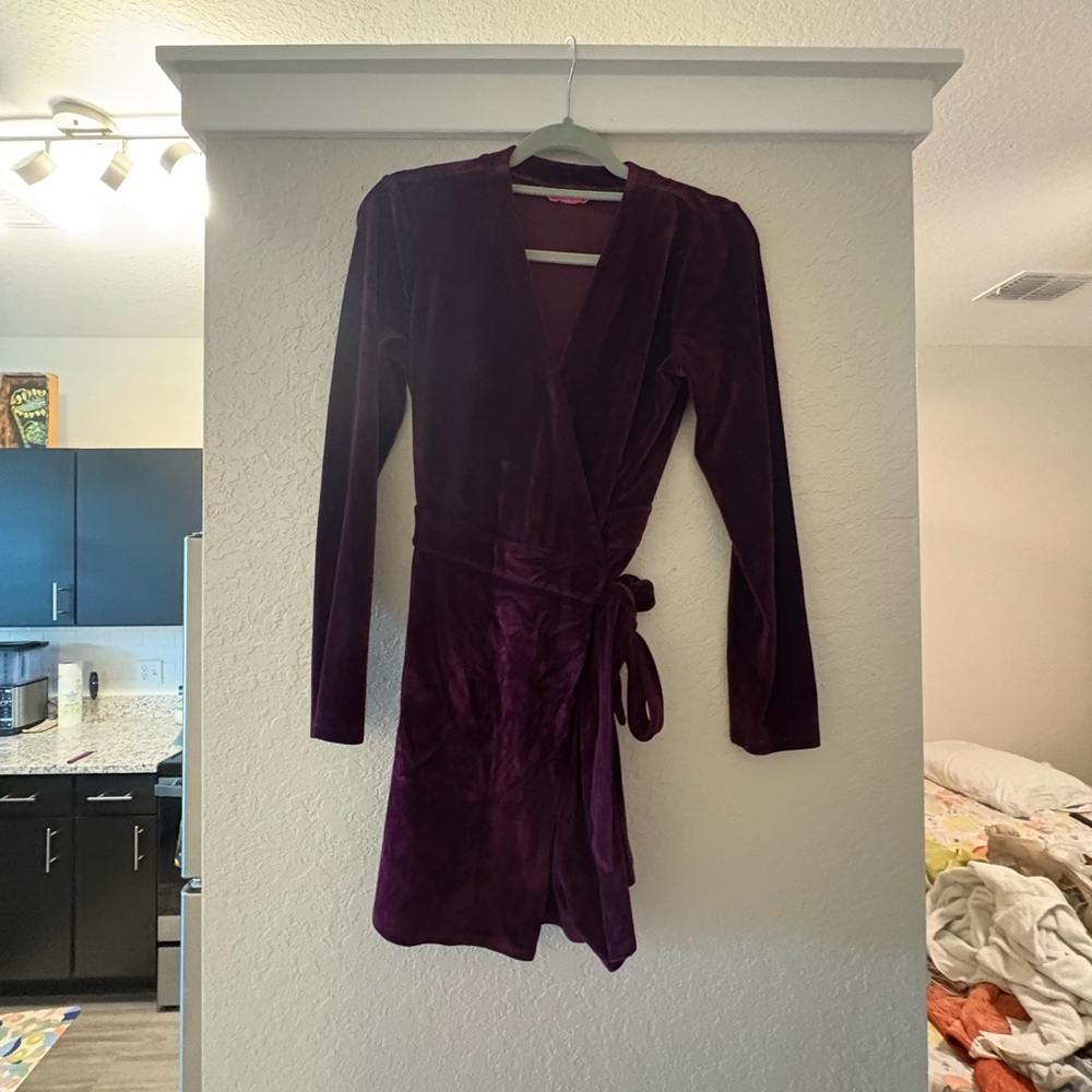 Lilly Pulitzer Burgundy and Pink Garment